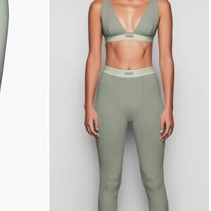 Skims thermal rib leggings